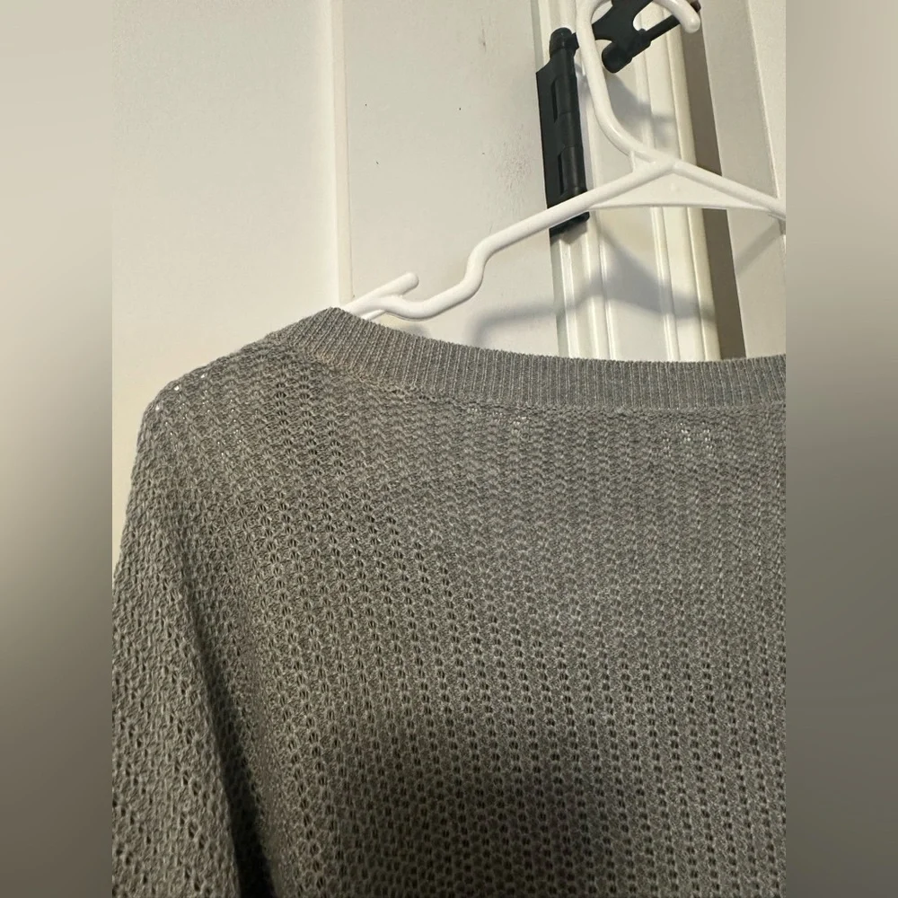 Gray Crew Neck Knit Sweater - Picture 4 of 5